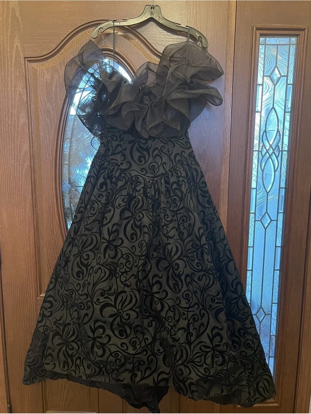 Loralie Size 2 Prom/Formal Dress